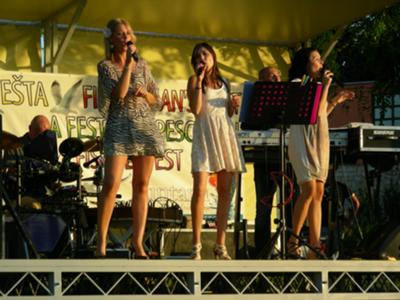 live music