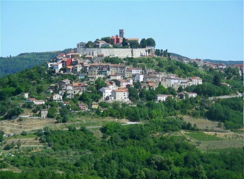 Motovun Guide